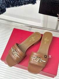 Picture of Valentino Slippers _SKUValentinsz35-40JX050192